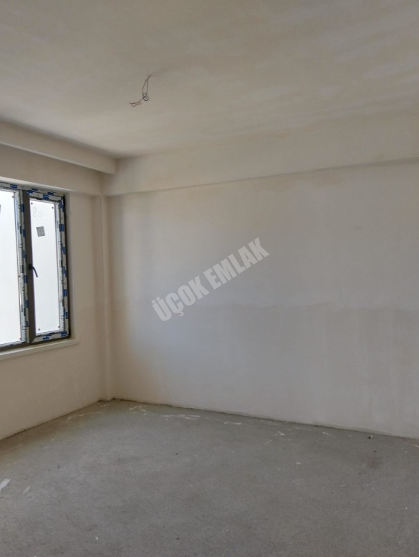 * AFYON ÜÇOK EMLAKTAN MAREŞAL F ÇAKMAK MAH 3+1 112M² LÜX EBEVEYN BANYOLU SIFIR SATILIK DAİRE *