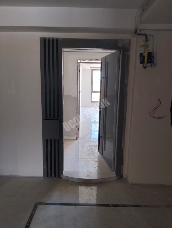 * AFYON ÜÇOK EMLAKTAN GÜVENEVLER MAH 4+1 149M² SIFIR EBEVEYN BANYOLU  SATILIK DAİRELER *  