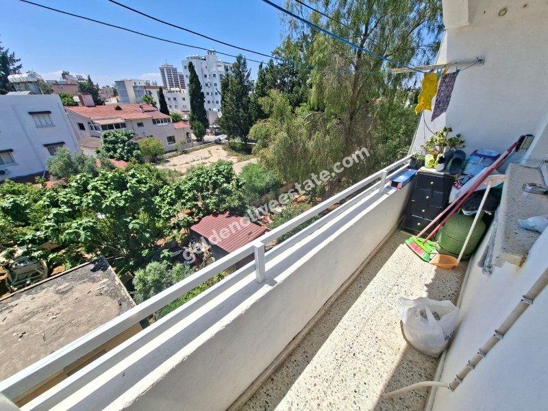 MAĞUSA DUMLUPNAR BÖLGESİNDE SATILIK 3+1 ARAKAT DAİRE
