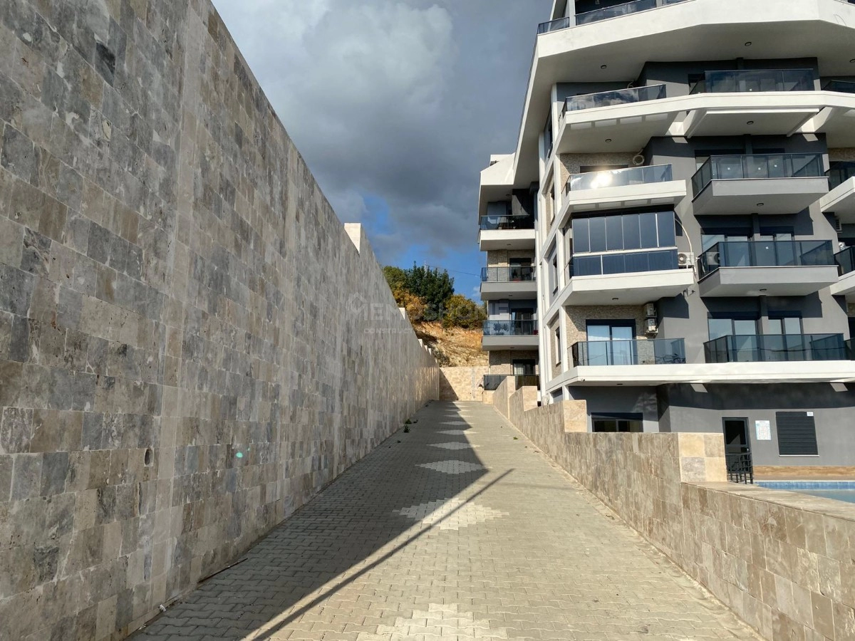 Sky Hill 2+1 Apartment Demirtaş