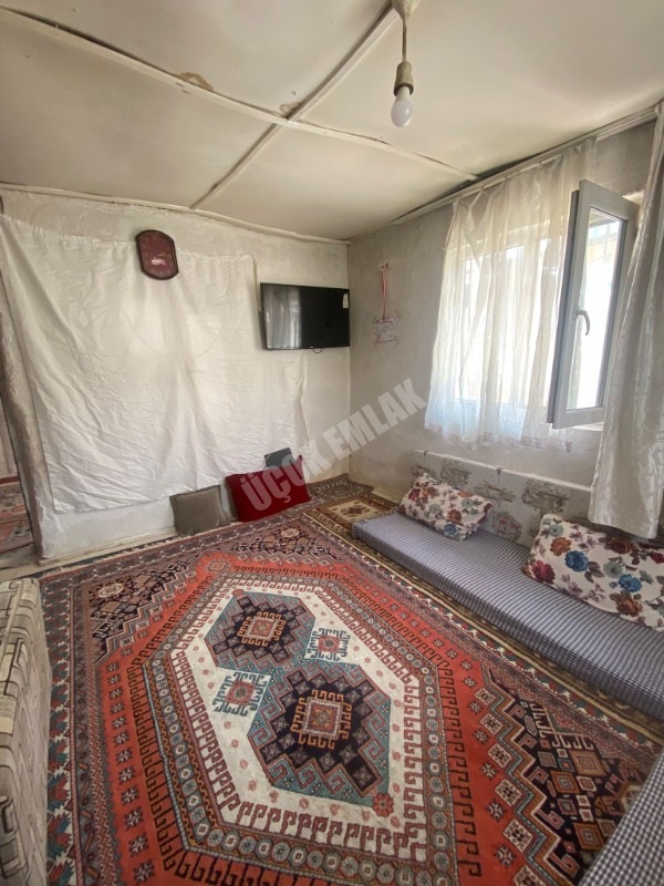 * AFYON ÜÇOK EMLAKTAN HAMİDİYE MAH 2+1 60M² TEMİZ MÜSTAKİL EV * 
