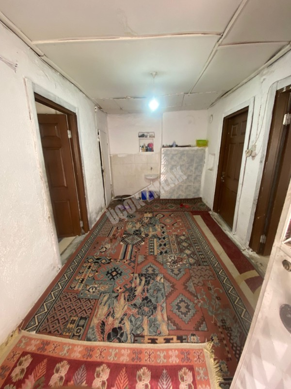 * AFYON ÜÇOK EMLAKTAN HAMİDİYE MAH 2+1 60M² TEMİZ MÜSTAKİL EV * 