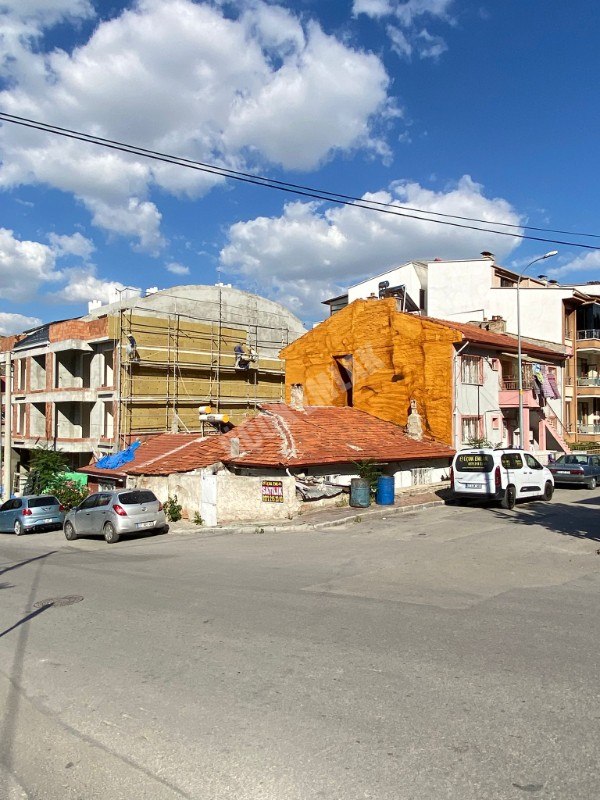 * AFYON ÜÇOK EMLAKTAN HAMİDİYE MAH 2+1 60M² TEMİZ MÜSTAKİL EV * 