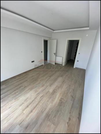 GÜVENAY - ÇORUM ÜÇTUTLR MAH. CARREFOUR CİVARI SATILIK 4+1 DAİRE