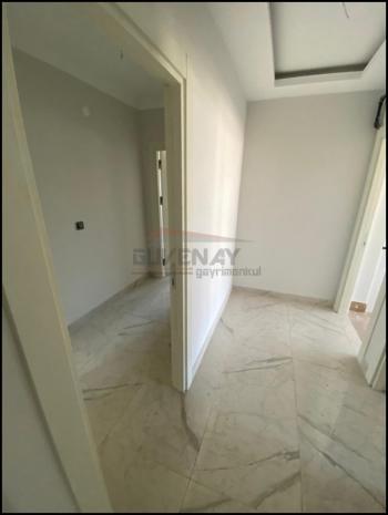 GÜVENAY - ÇORUM ÜÇTUTLR MAH. CARREFOUR CİVARI SATILIK 4+1 DAİRE