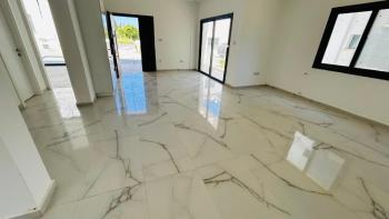 Girne Alsancak'ta 4+1 Esyasız - Sıfır Villa