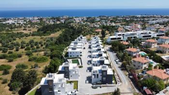 Girne Alsancak'ta 4+1 Esyasız - Sıfır Villa