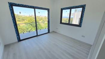 Girne Alsancak'ta 4+1 Esyasız - Sıfır Villa