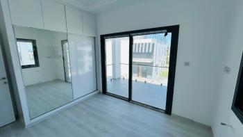 Girne Alsancak'ta 4+1 Esyasız - Sıfır Villa
