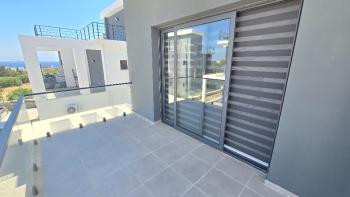 Girne Alsancak'ta 4+1 Esyasız - Sıfır Villa