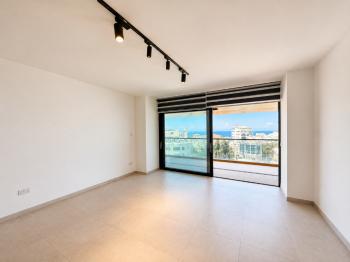 Girne Park Avm'de Türk Malı,  Satılık 2+1 Residence