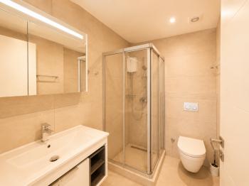Girne Park Avm'de Türk Malı,  Satılık 2+1 Residence