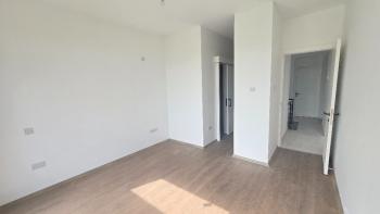 Lefkoşa Alayköy’de 4+1 Satılık Modern Villa | Geniş Arsa & Yeni Yapı