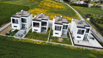 Lefkoşa Alayköy’de 4+1 Satılık Modern Villa | Geniş Arsa & Yeni Yapı