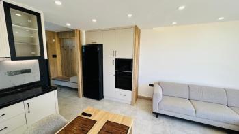 KARŞIYAKA'DA AKILLI EV SİSTEMLİ TRİPLEKS DAİRE | 150 m² TOPLAM ALAN | DENİZ & DAĞ MANZARASI | ORTAK HAVUZ