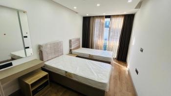 KARŞIYAKA'DA AKILLI EV SİSTEMLİ TRİPLEKS DAİRE | 150 m² TOPLAM ALAN | DENİZ & DAĞ MANZARASI | ORTAK HAVUZ