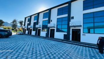 KARŞIYAKA'DA AKILLI EV SİSTEMLİ TRİPLEKS DAİRE | 150 m² TOPLAM ALAN | DENİZ & DAĞ MANZARASI | ORTAK HAVUZ