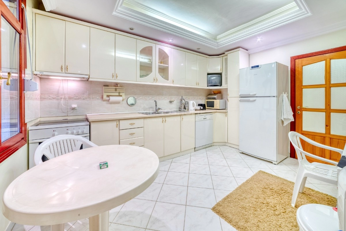 Haymanalı Apt Wohnung am Meer