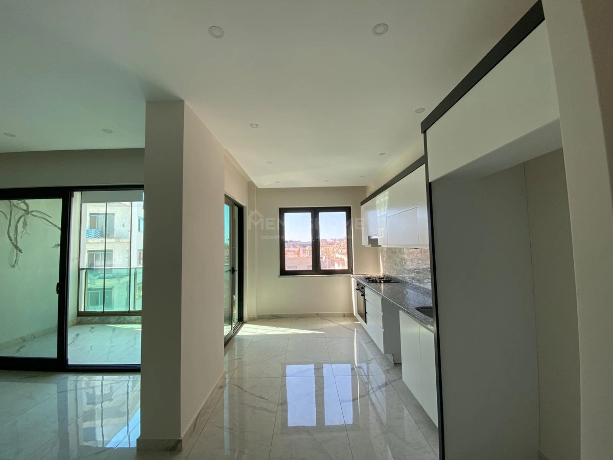 Konak City Tower 2+1 Apartment