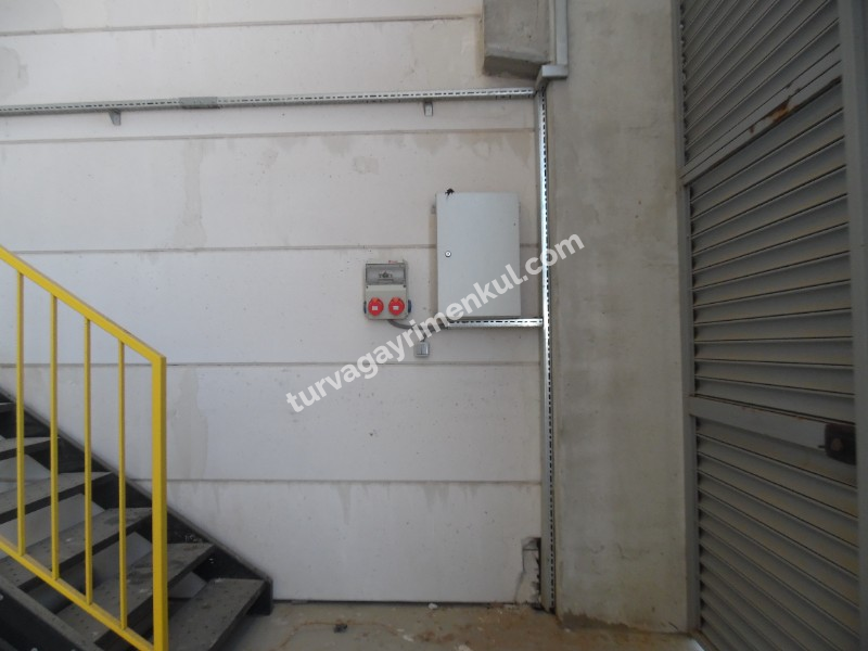 ERSANKOP ERGENE KÜÇÜK SANAYİ KOOPERATİFİNDE 100+50 M2 SATILIK