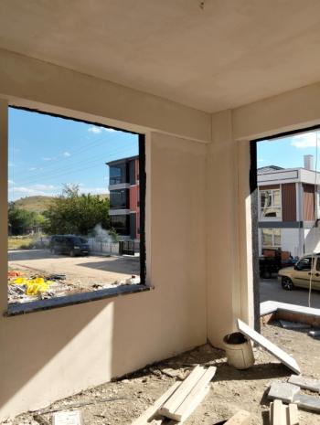 AFYON ÜÇOK EMLAKTAN MAREŞAL FEVZİ ÇAKMAK MAH 2+1 80M² SIFIR SATILIK DAİRE 