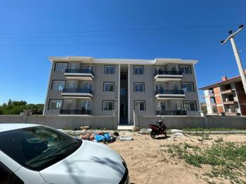 * AFYON ÜÇOK EMLAKTAN MAREŞAL FEVZİ ÇAKMAK MAH 2+1 79M² SIFIR LÜX EBEVEYN BANYOLU SATILIK DAİRE *