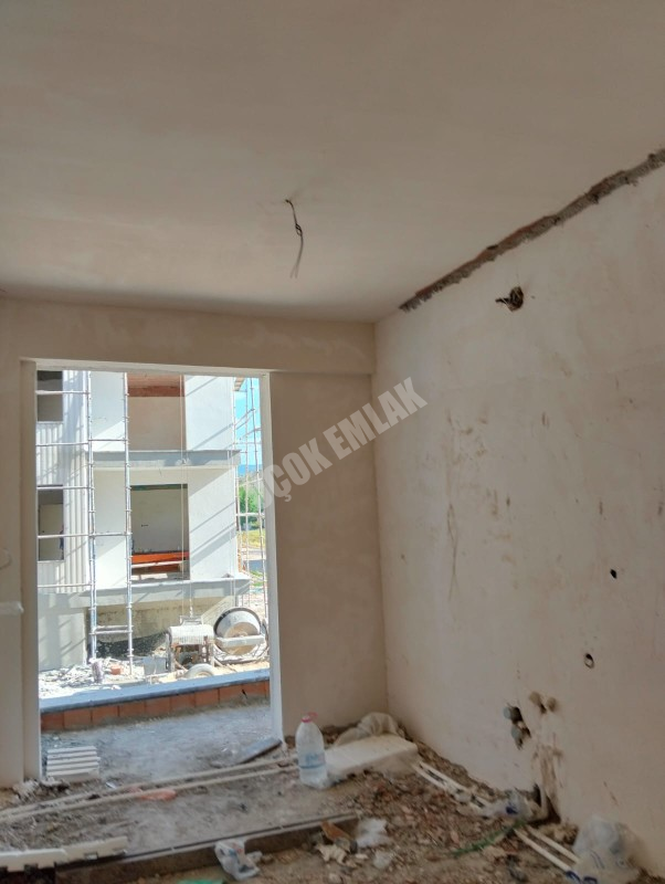 * AFYON ÜÇOK EMLAKTAN MAREŞAL FEVZİ ÇAKMAK MAH 3+1 100M² SIFIR  EBEVEYN BANYOLU SATILIK DAİRE *
