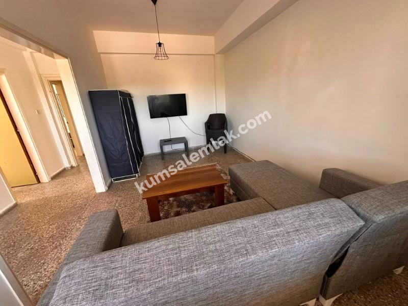 KÜÇÜK KAYMAKLIDA AYLIK ÖDEMELİ 3+1 EŞYALI DAİRE (ÖĞRENCİYE KİRALIK ) 