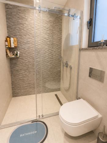 Girne Ozanköy'de Türk Tapulu, Özel Yüzme Havuzlu Lüks 3+1 Modern Villa