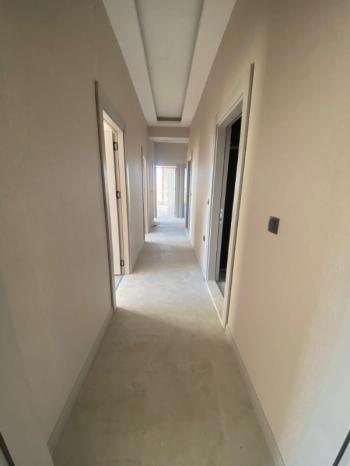 AFYON ÜÇOK EMLAKTAN ERTUĞRUL GAZİ MAH SATILIK 4+1 LÜX SIFIR GENİŞ DAİRE