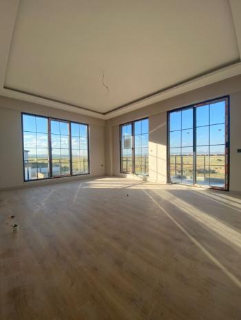 AFYON ÜÇOK EMLAKTAN ERTUĞRUL GAZİ MAH SATILIK 4+1 LÜX SIFIR GENİŞ DAİRE