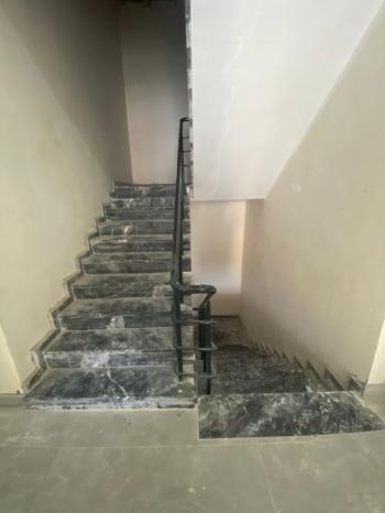 AFYON ÜÇOK EMLAKTAN ERTUĞRUL GAZİ MAH SATILIK 4+1 LÜX SIFIR GENİŞ DAİRE