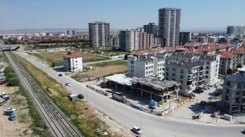 AFYON ÜÇOK EMLAKTAN ERKMEN-CUMHURİYET TRİOVİSTA KONAKLARINA KOMŞU SATILIK LÜKS 2+1 DAİRELER 