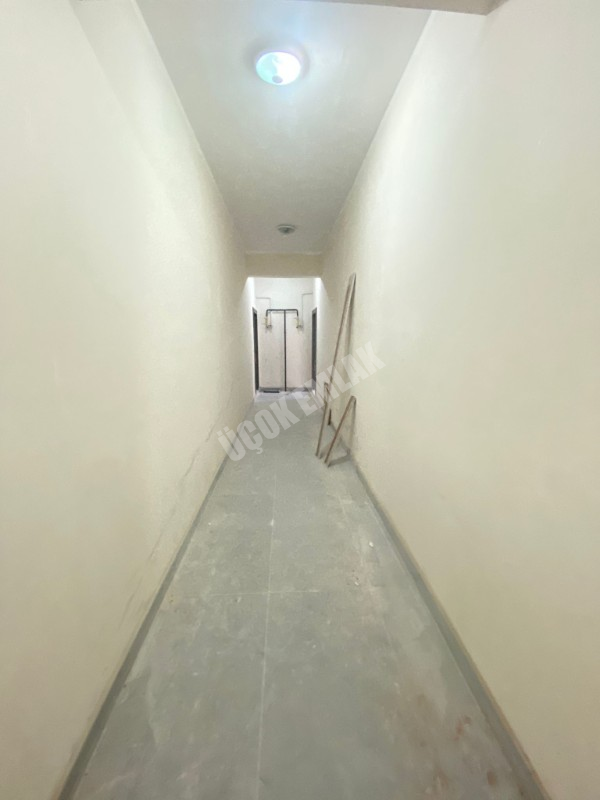 AFYON ÜÇOK EMLAKTAN ERTUĞRUL GAZİ MAH SATILIK 4+1 LÜX SIFIR GENİŞ DAİRE
