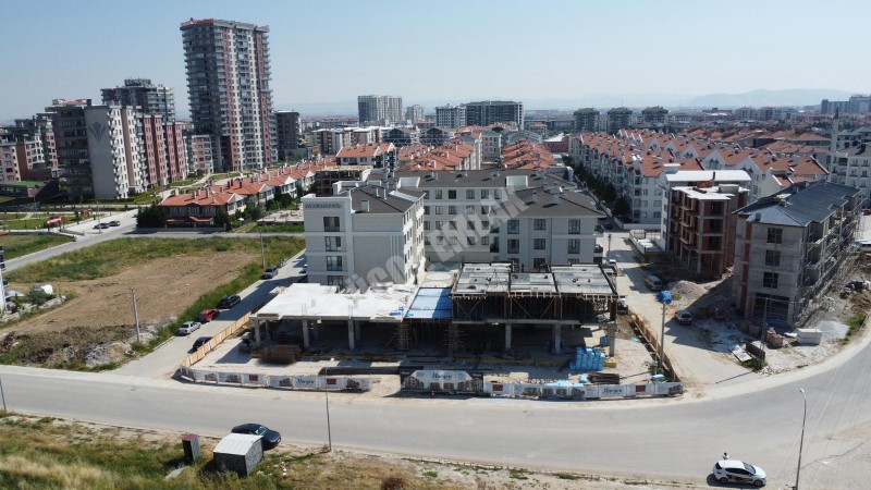 AFYON ÜÇOK EMLAKTAN ERKMEN-CUMHURİYET TRİOVİSTA KONAKLARINA KOMŞU SATILIK LÜKS 2+1 DAİRELER 