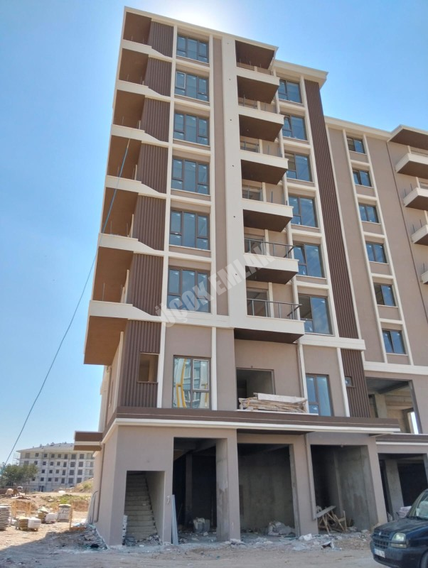 * AFYON ÜÇOK EMLAKTAN GÜVENEVLER MAH 2+1 65M² SIFIR LÜX SATILIK DAİRE *