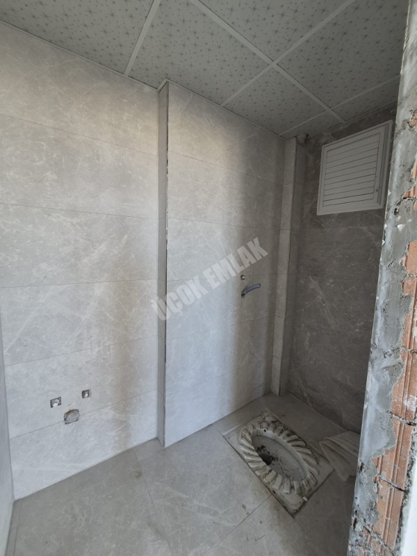 * AFYON ÜÇOK EMLAKTAN KARŞIYAKA MAH 3+1 127M² SIFIR LÜX SATILIK ! YÜKSEK KREDİ İMKANLI DAİRELER * 