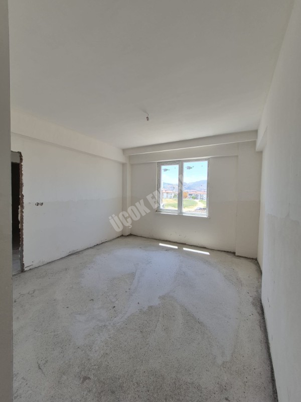* AFYON ÜÇOK EMLAKTAN KARŞIYAKA MAH 3+1 127M² SIFIR LÜX SATILIK ! YÜKSEK KREDİ İMKANLI DAİRELER * 