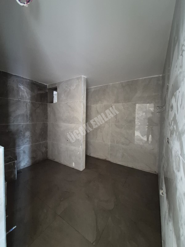 * AFYON ÜÇOK EMLAKTAN GÜVENEVLER MAH 3+1 113M² SIFIR LÜX SATILIK DAİRE *