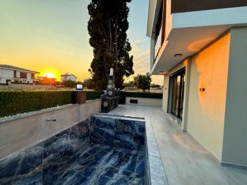 Didim'de Uygun Fiyatlı Satılık 3+1 Ayrı Mutfaklı Villa