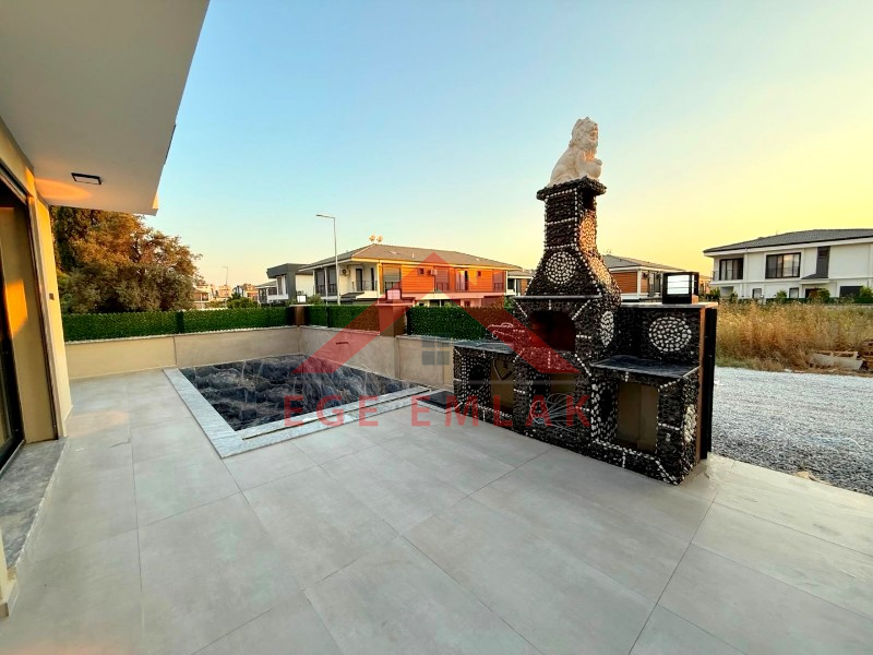 Didim'de Uygun Fiyatlı Satılık 3+1 Ayrı Mutfaklı Villa