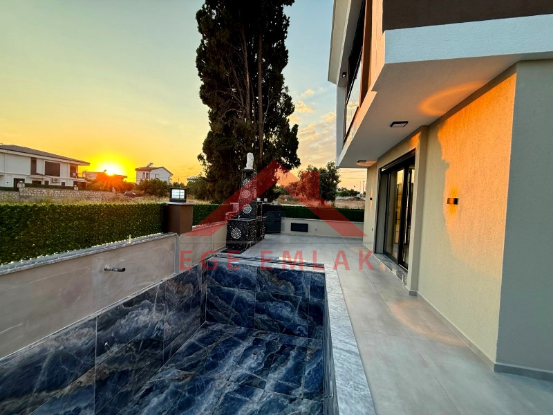 Didim'de Uygun Fiyatlı Satılık 3+1 Ayrı Mutfaklı Villa