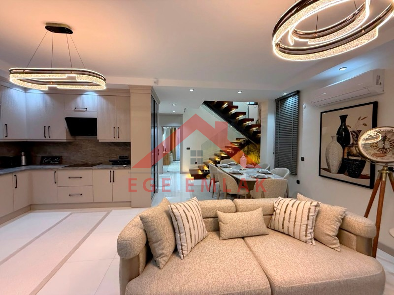 Didimde Satılık Tam Müstakil 4+1 Villa