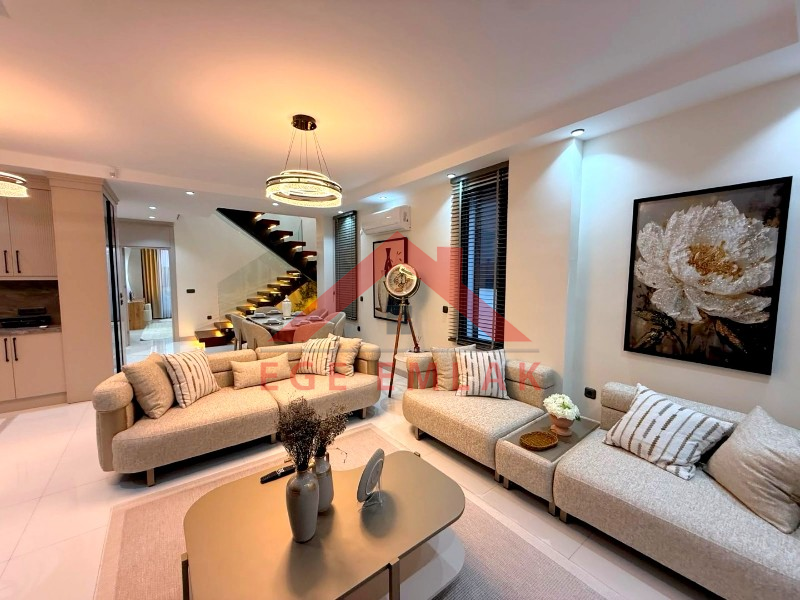 Didimde Satılık Tam Müstakil 4+1 Villa