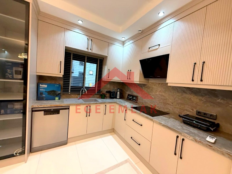 Didimde Satılık Tam Müstakil 4+1 Villa