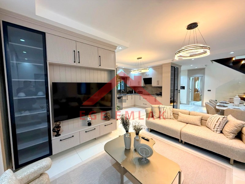 Didimde Satılık Tam Müstakil 4+1 Villa