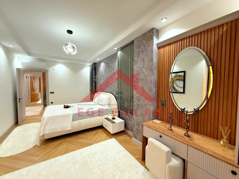 Didimde Satılık Tam Müstakil 4+1 Villa