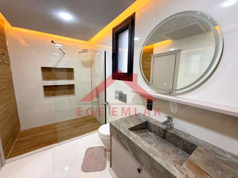 Didimde Satılık Tam Müstakil 4+1 Villa