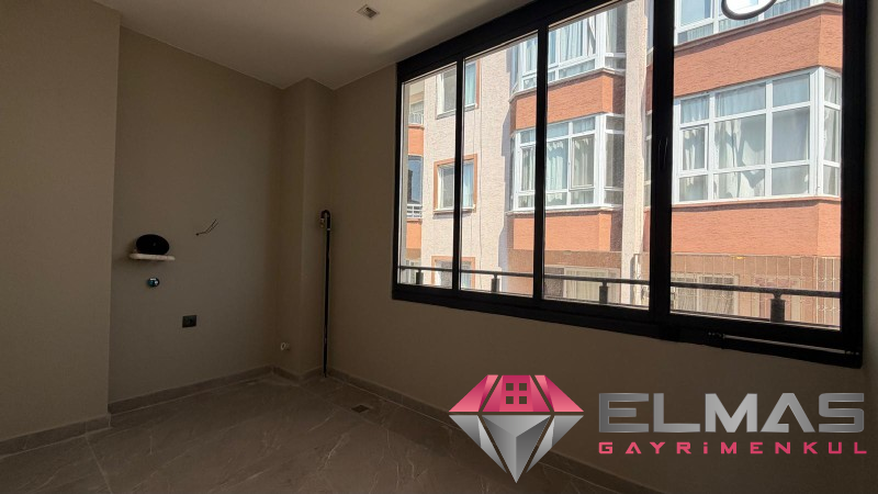Elmas’tan Modern Şıklığıyla Göz Kamaştıran Lüks Dubleks