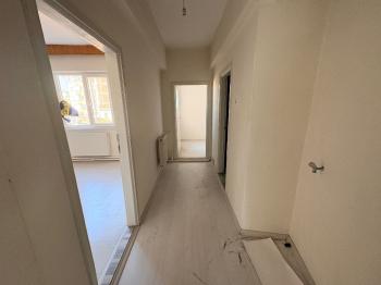 GÜVENAY - ÇORUM YENİYOL MAH. UĞUR MUMCU CAD. SATILIK 3+1 DAİRE